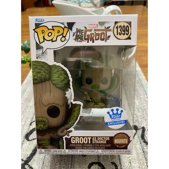 Funko Pop Marvel:  Groot As Doctor Strange - Picture 1 of 6